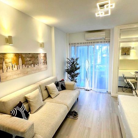 Estudio Francisco Agata Benalmádena Exteriör bild