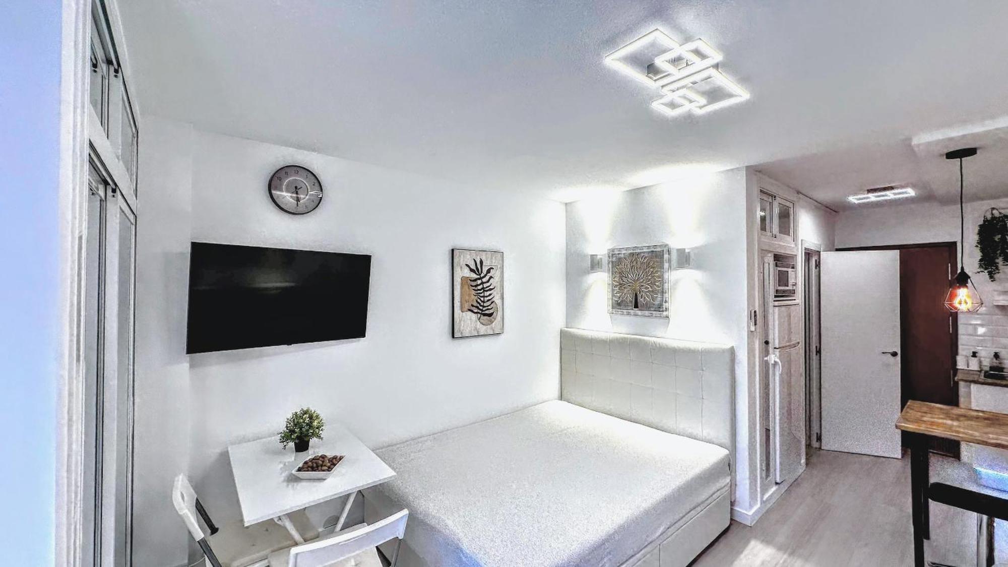 Estudio Francisco Agata Benalmádena Exteriör bild