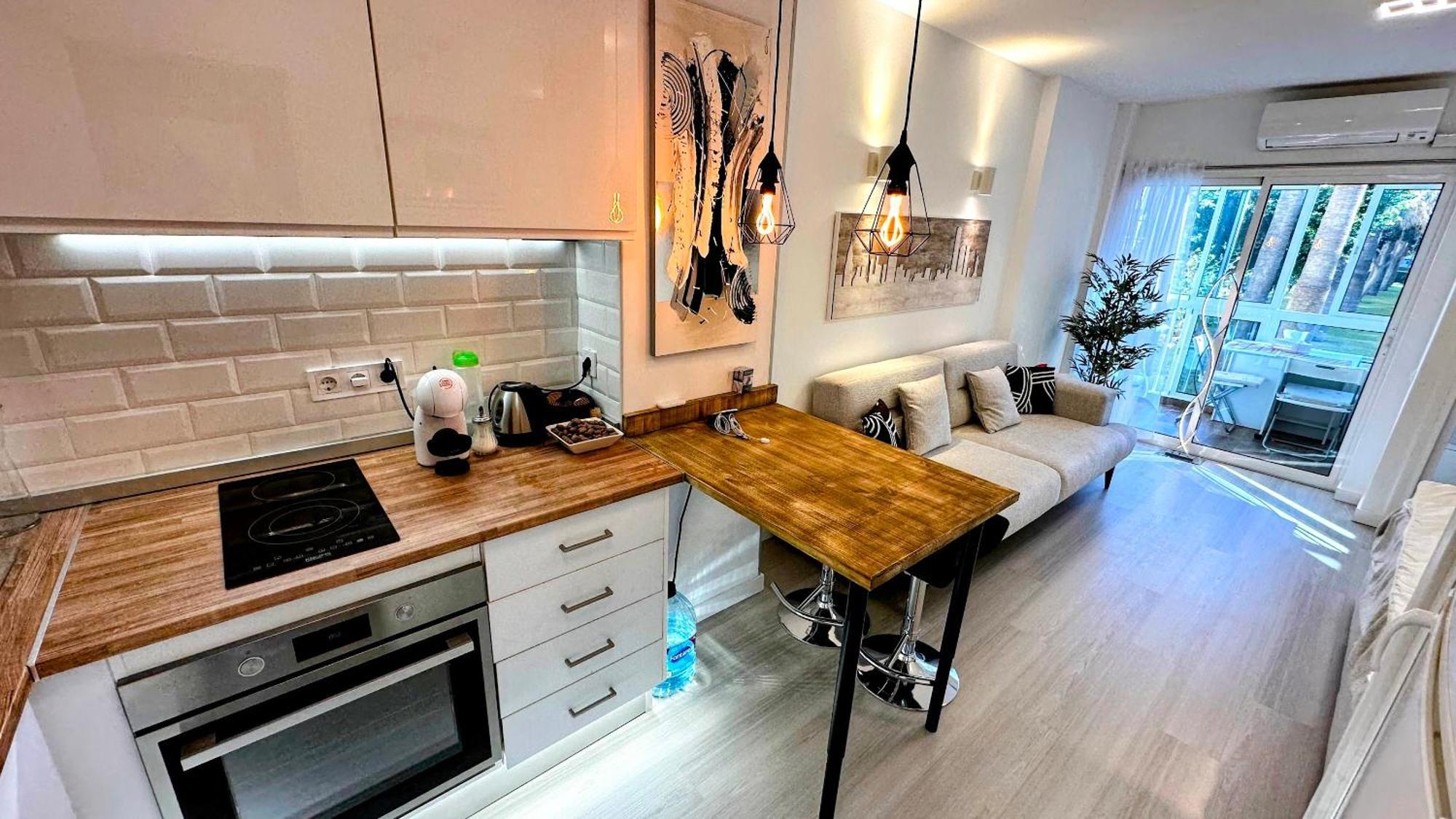 Estudio Francisco Agata Benalmádena Exteriör bild