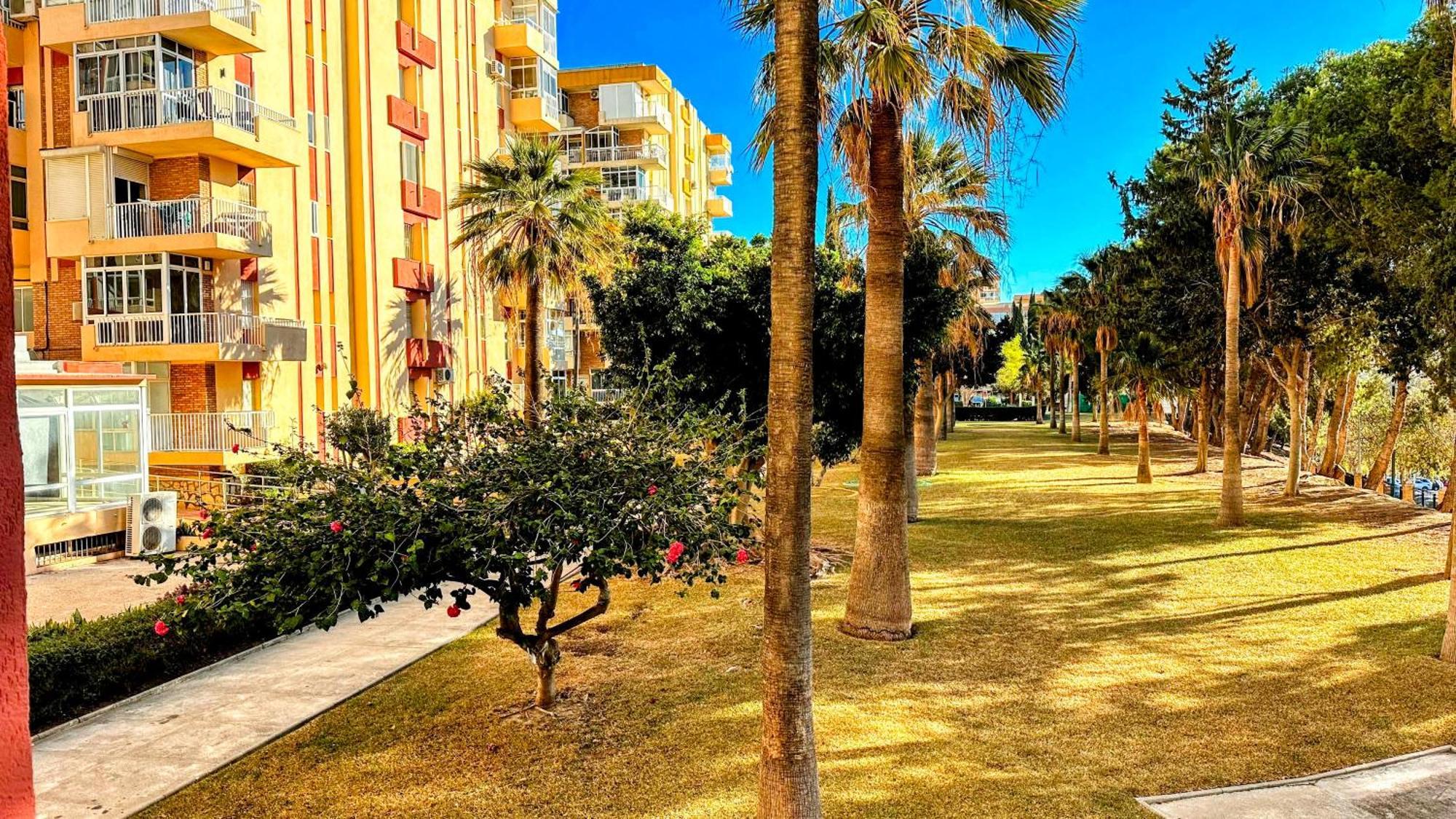 Estudio Francisco Agata Benalmádena Exteriör bild