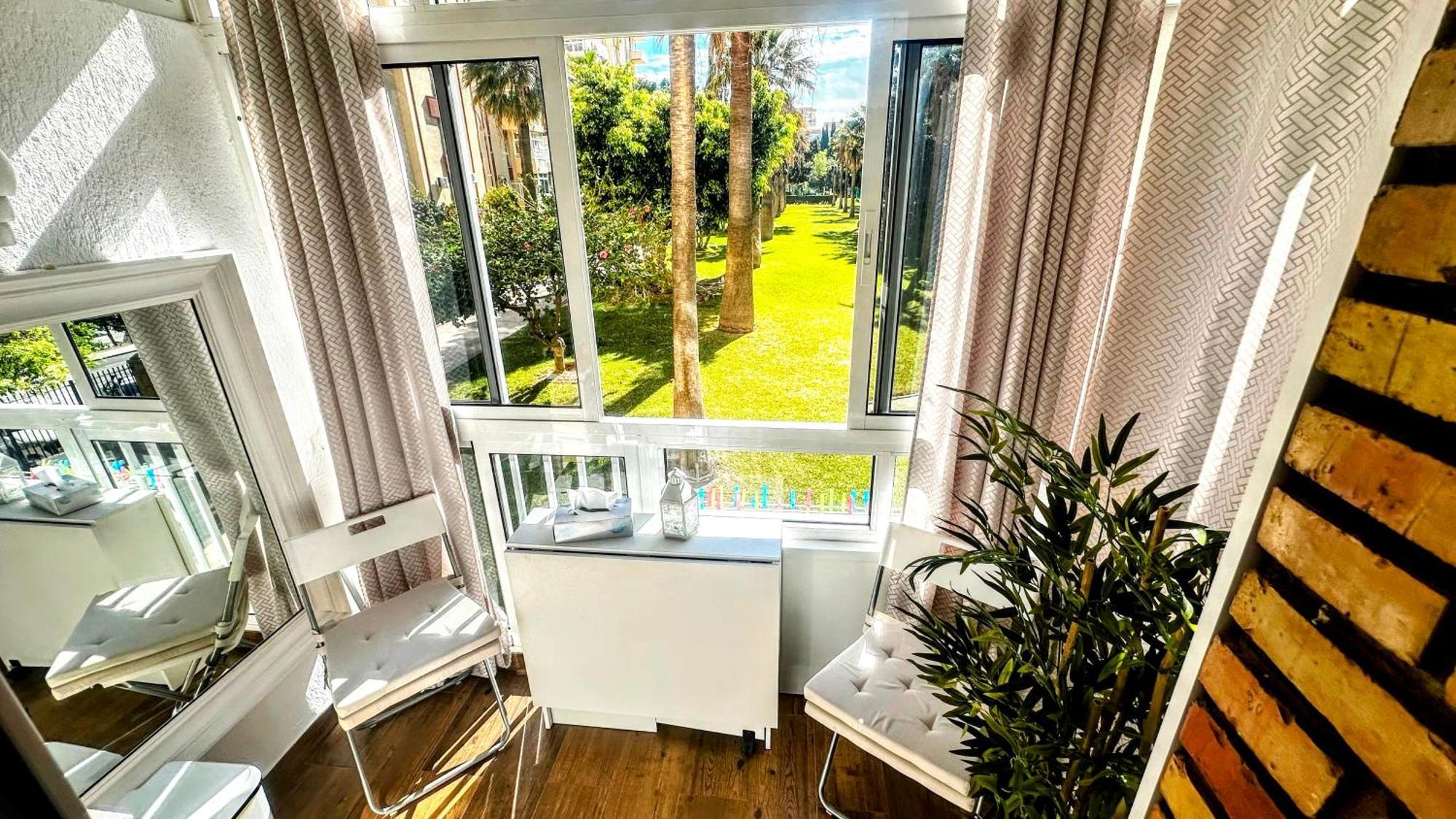 Estudio Francisco Agata Benalmádena Exteriör bild